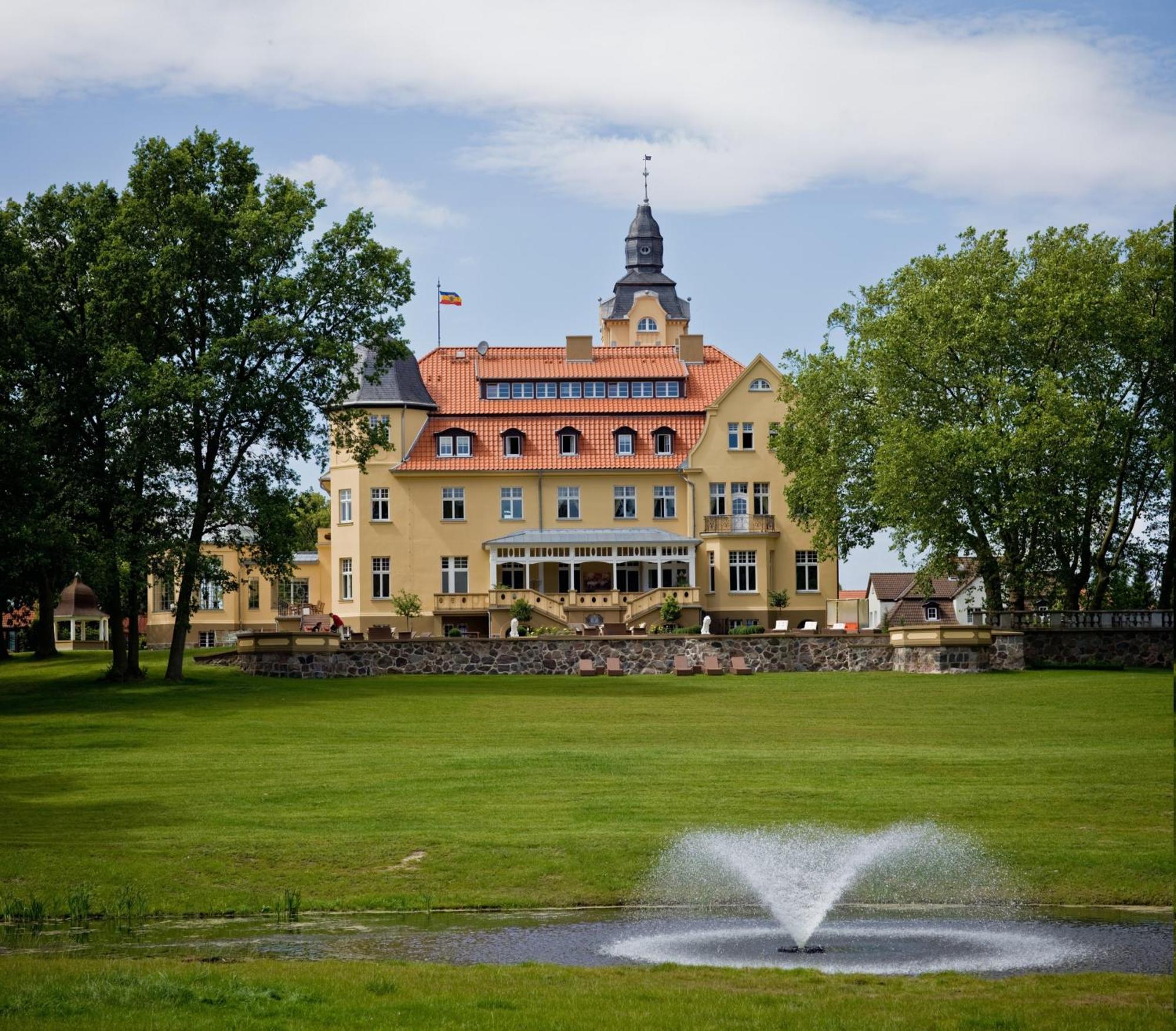 Bernsteinschloss Wendorf  Экстерьер фото